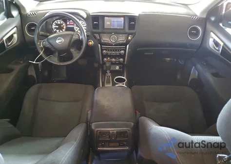 2016 Nissan Pathfinder z USA, uszkodzony, nr VIN 5N1AR2MN4GC670019